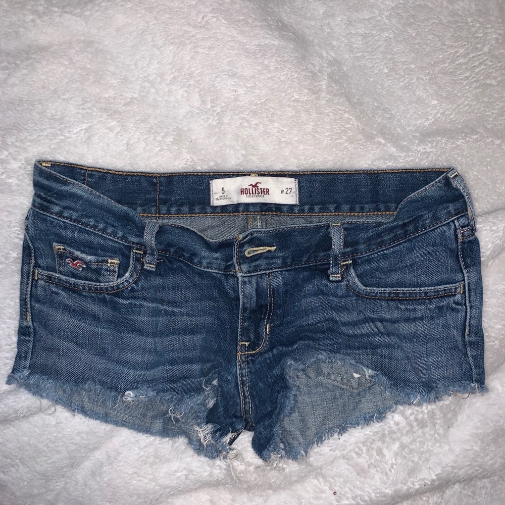 Hollister jean shorts